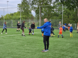 Laatste training S.K.N.W.K. JO7-1 (partijtje tegen de ouders) van maandag 27 mei 2024 (2/180)